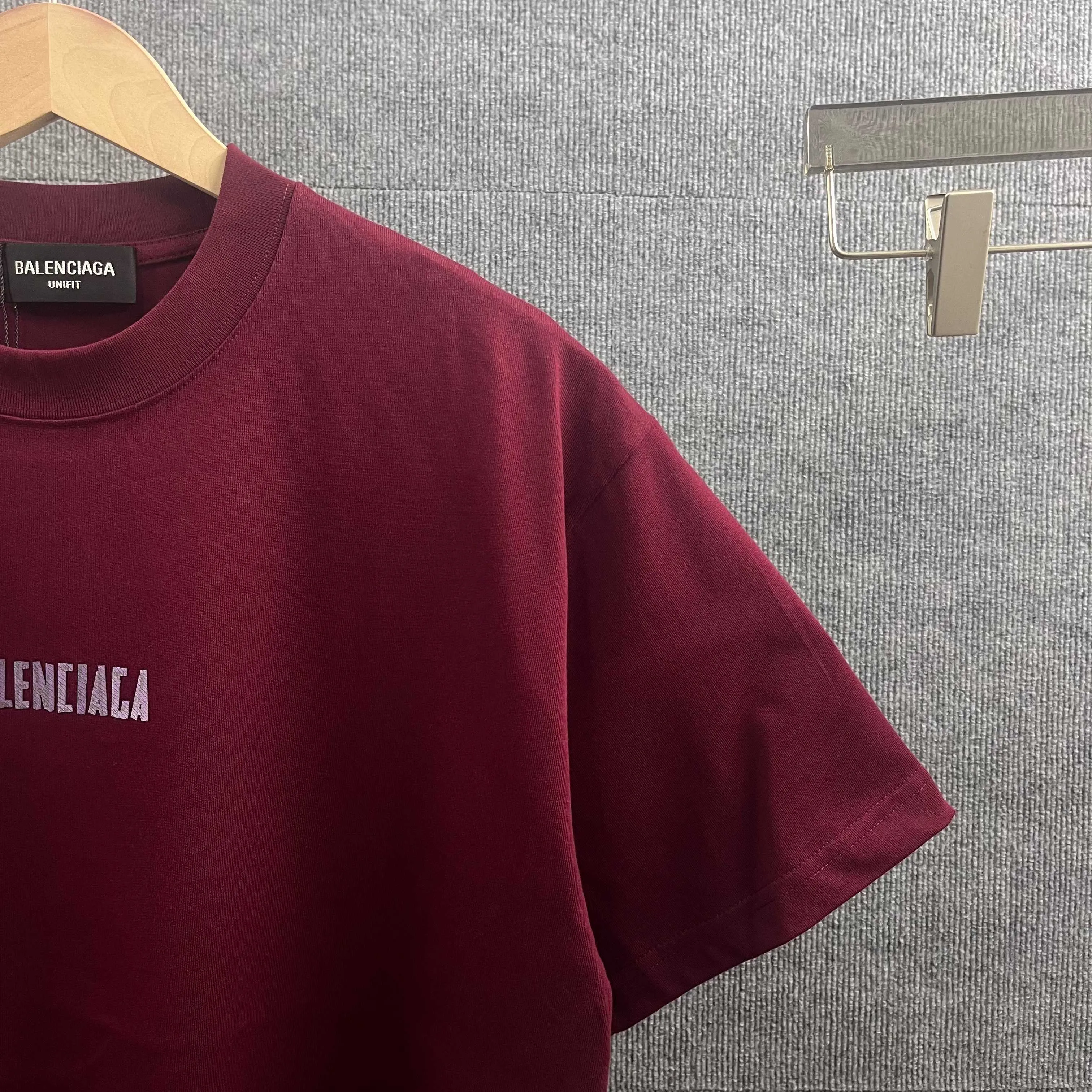 Bale* * 2026 New Arrival t Classic Same Style ：Black White Red Size： S （90-130 ） M （120-150 ） L （140-165 ） XL （160-180 ） XXL （180-210 ）